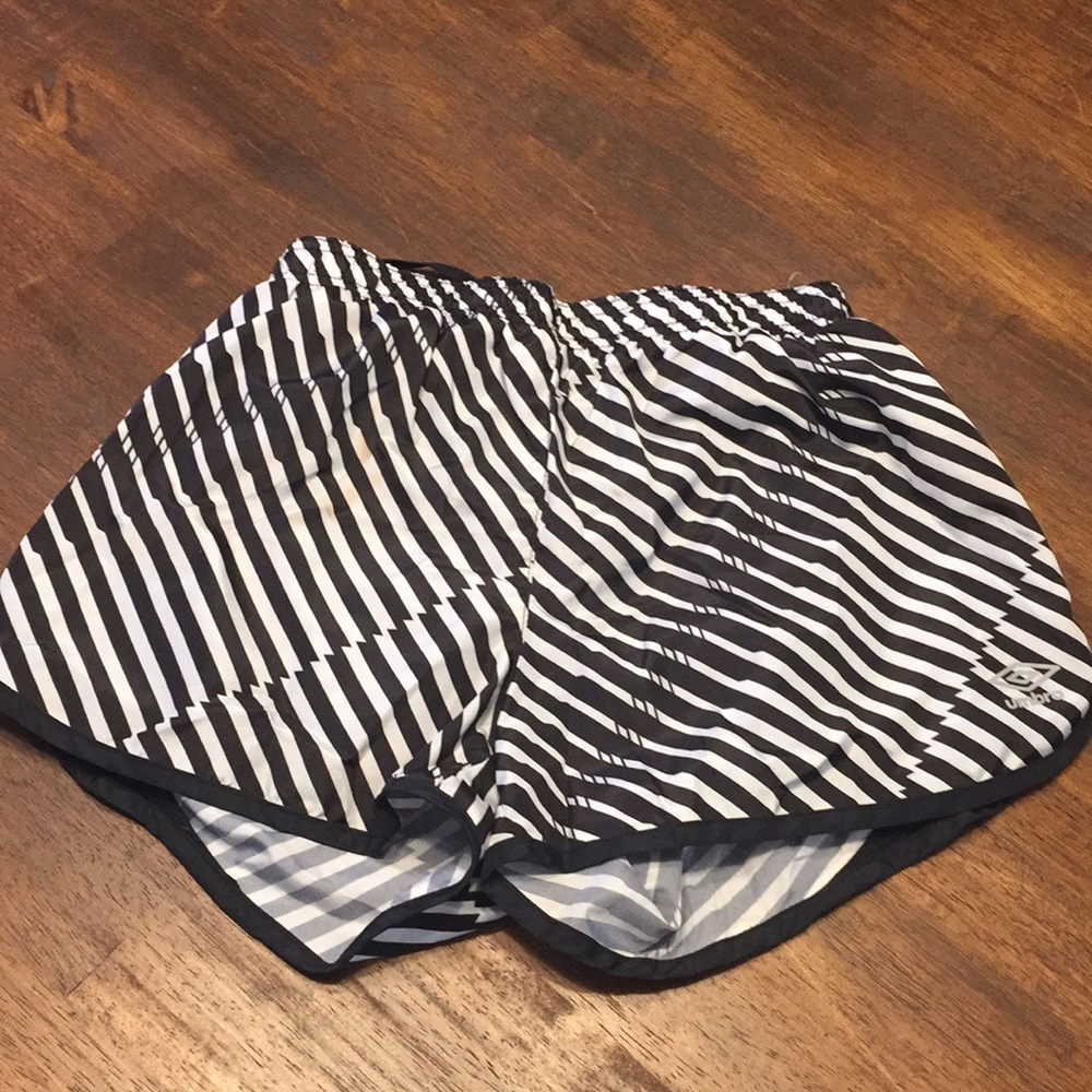Running shorts
